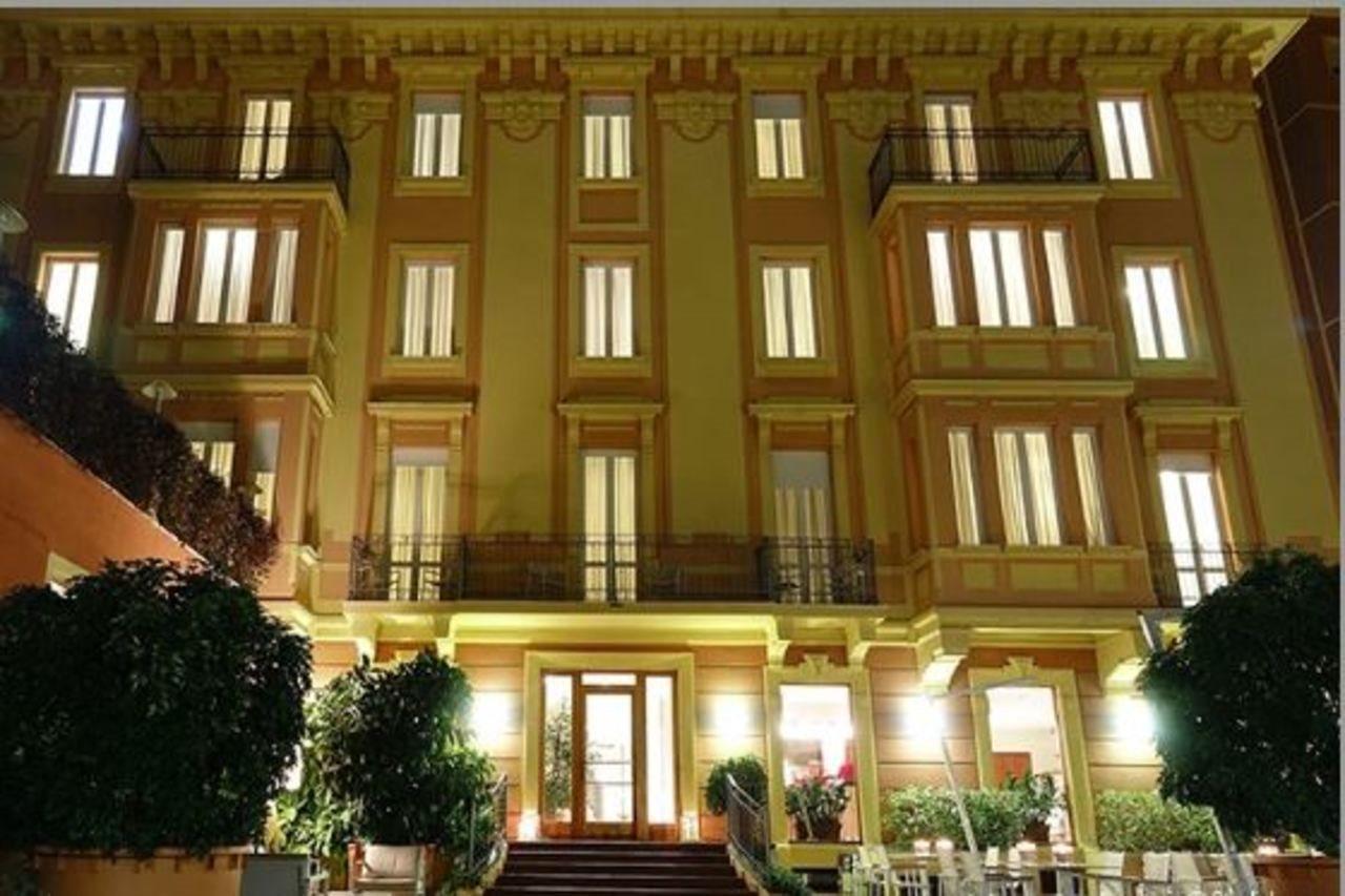 Hotel Careni Villa Italia Фінале-Лігуре Екстер'єр фото