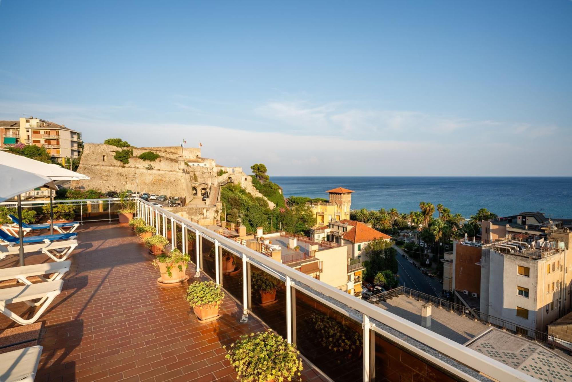 Hotel Careni Villa Italia Фінале-Лігуре Екстер'єр фото