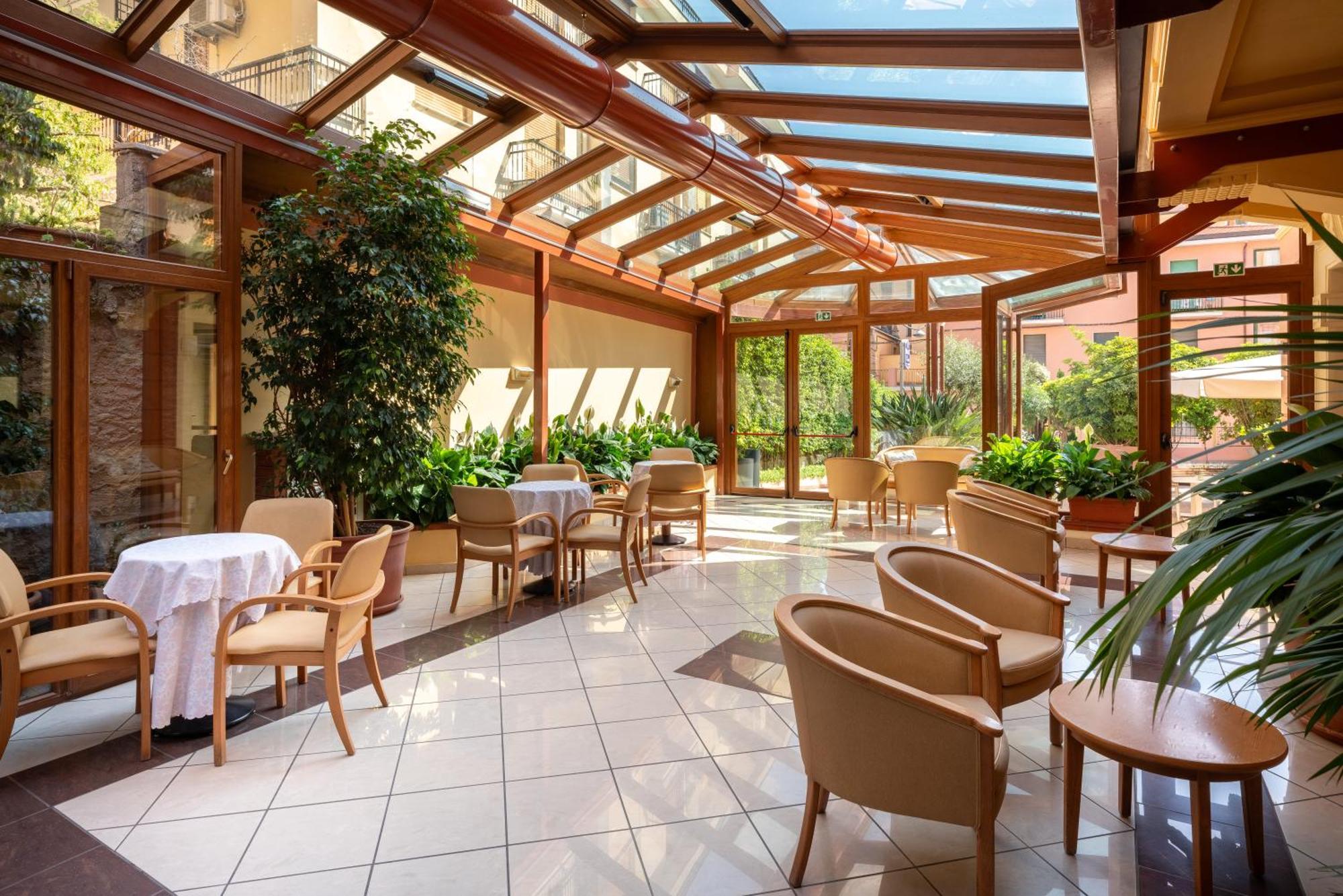 Hotel Careni Villa Italia Фінале-Лігуре Екстер'єр фото